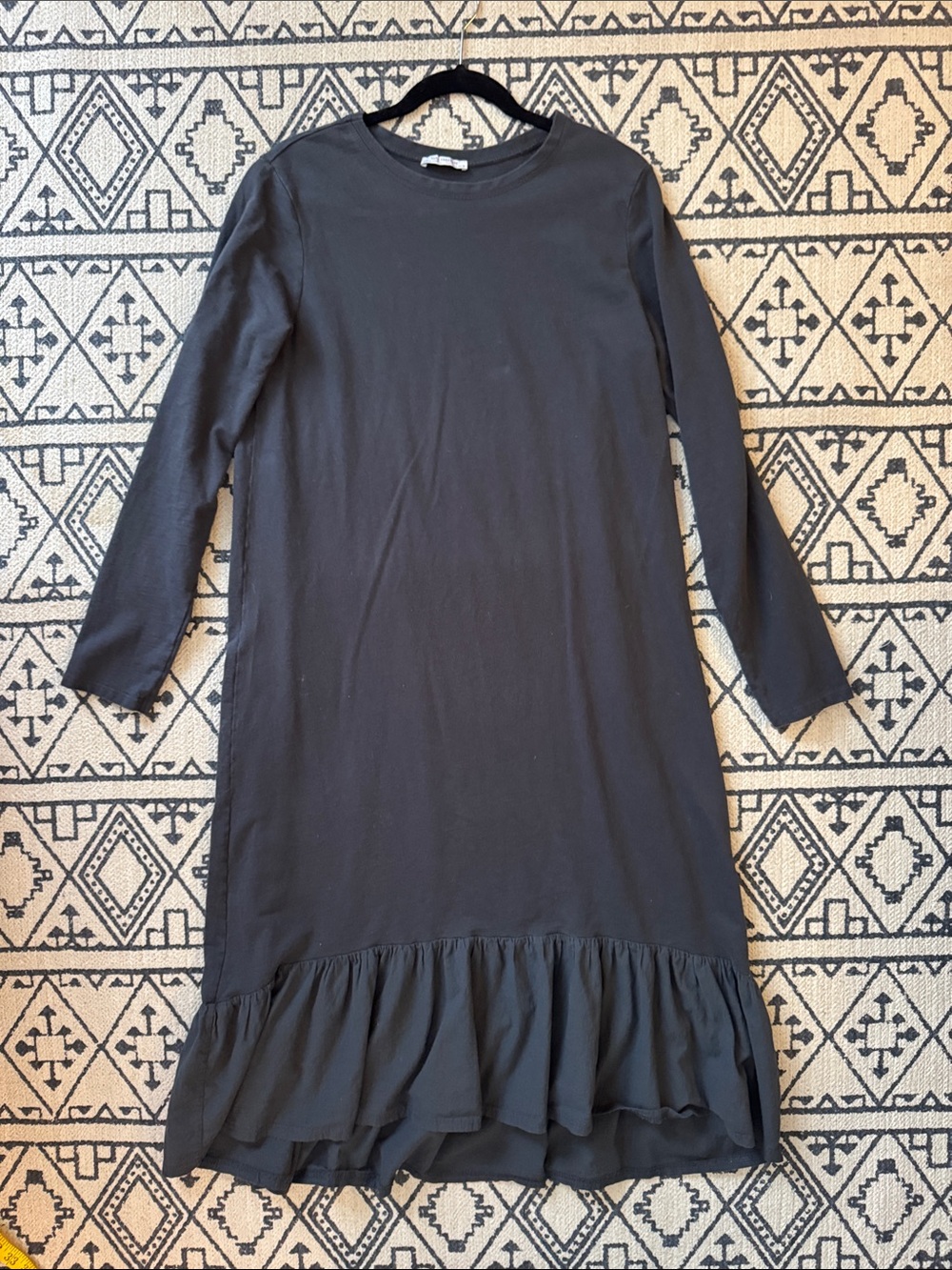 Zara Black Long-Sleeve Ruffle-Hem Dress - Picture 7 of 10